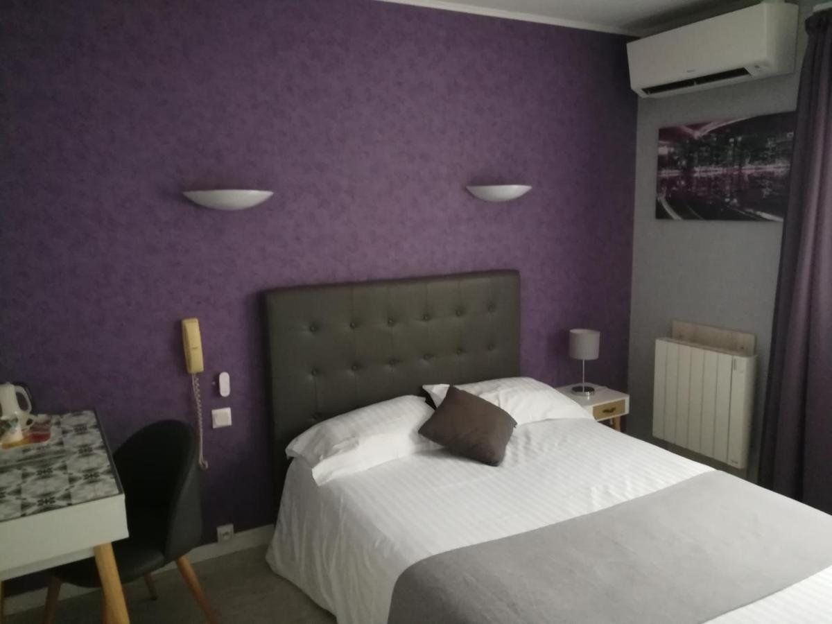 Contact Hotel Du Relais תוארס מראה חיצוני תמונה