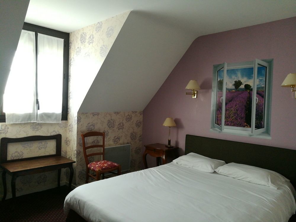 Contact Hotel Du Relais תוארס מראה חיצוני תמונה