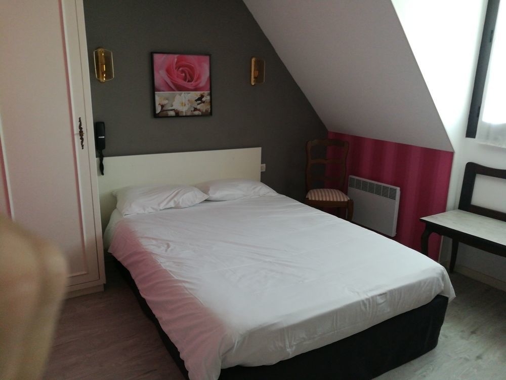 Contact Hotel Du Relais תוארס מראה חיצוני תמונה