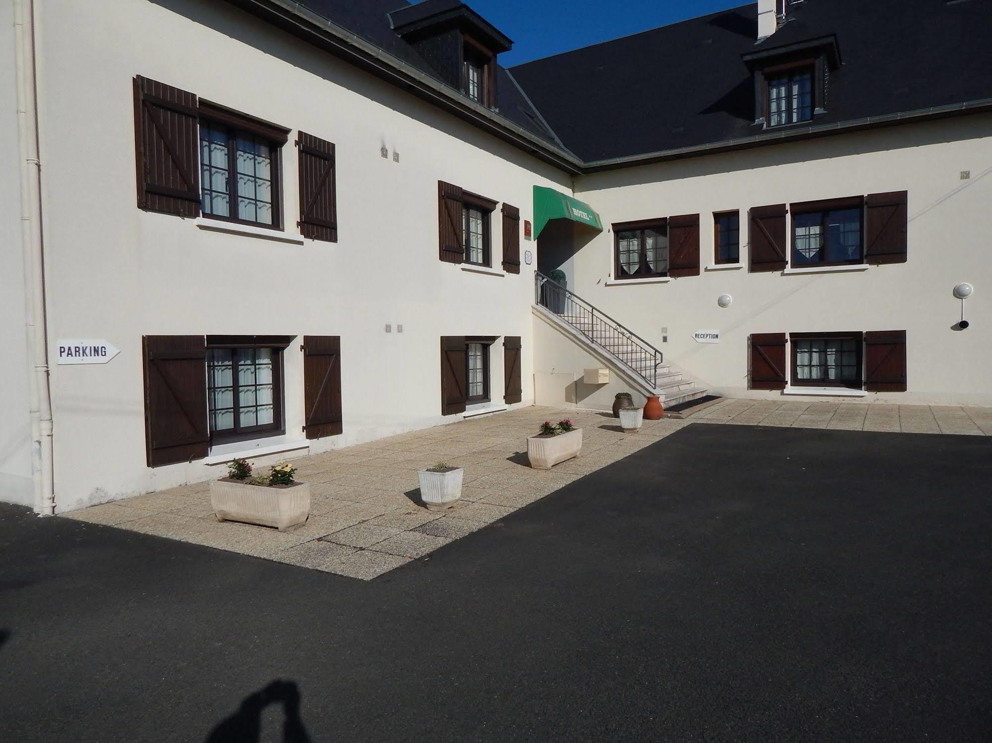 Contact Hotel Du Relais תוארס מראה חיצוני תמונה