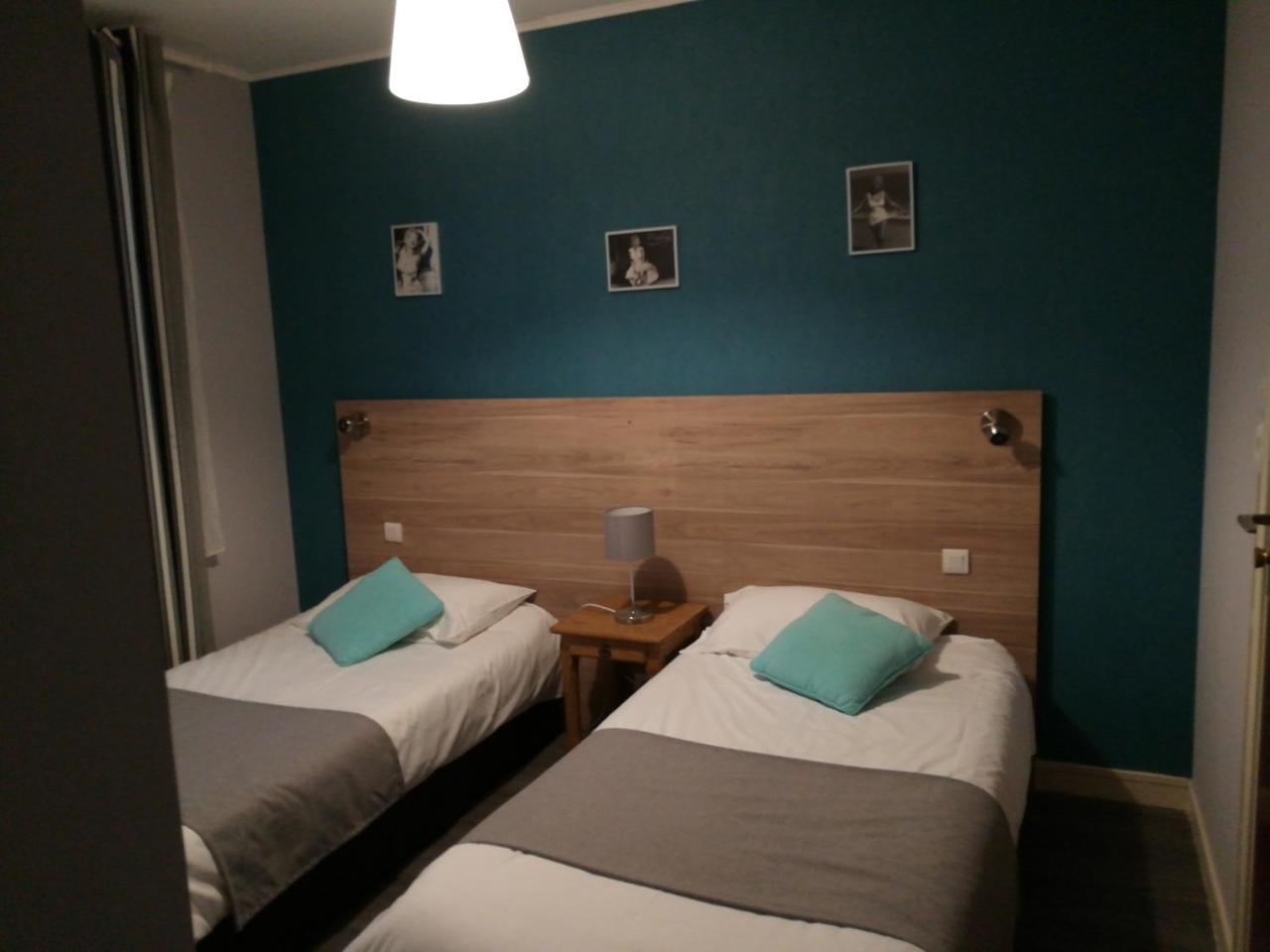 Contact Hotel Du Relais תוארס מראה חיצוני תמונה