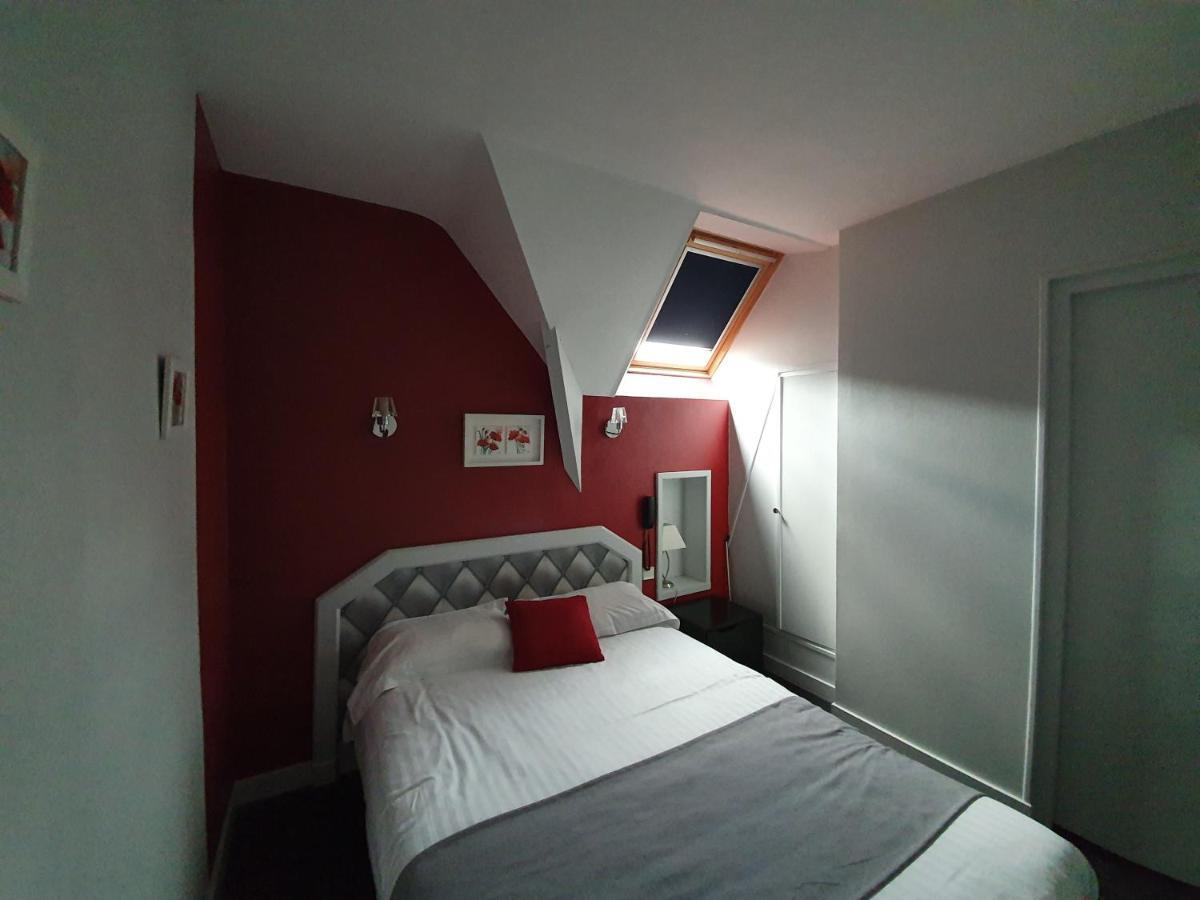 Contact Hotel Du Relais תוארס מראה חיצוני תמונה